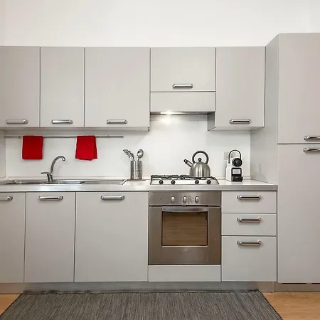 Apartment San Lorenzo Building