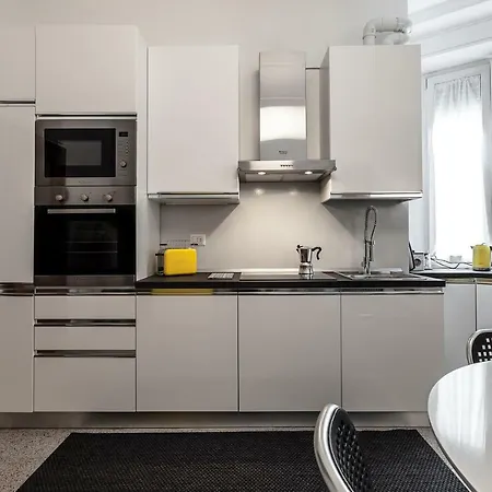 San Lorenzo Building Apartment *