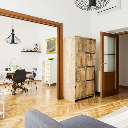 San Lorenzo Building Apartment