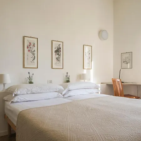 Apartment San Lorenzo Building